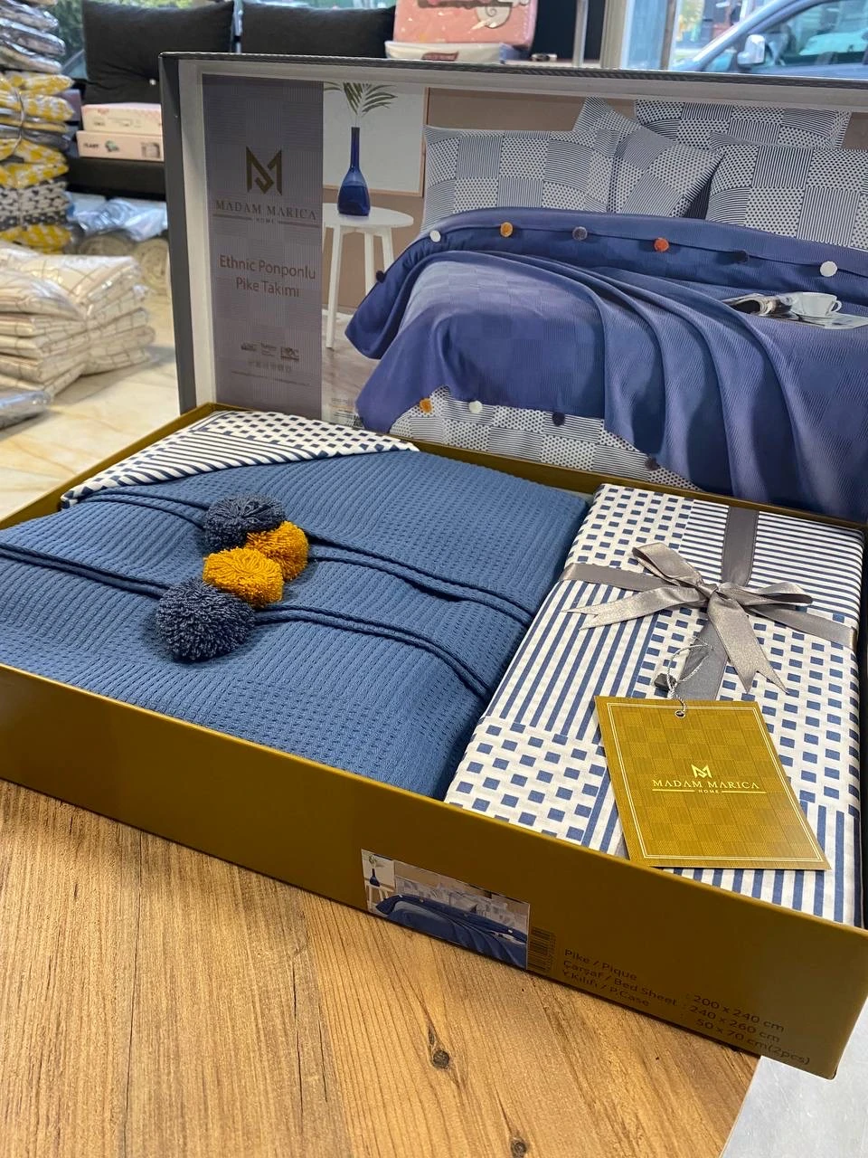 Tek Kişilik Ponponlu Pike Takımı - İNDİGO