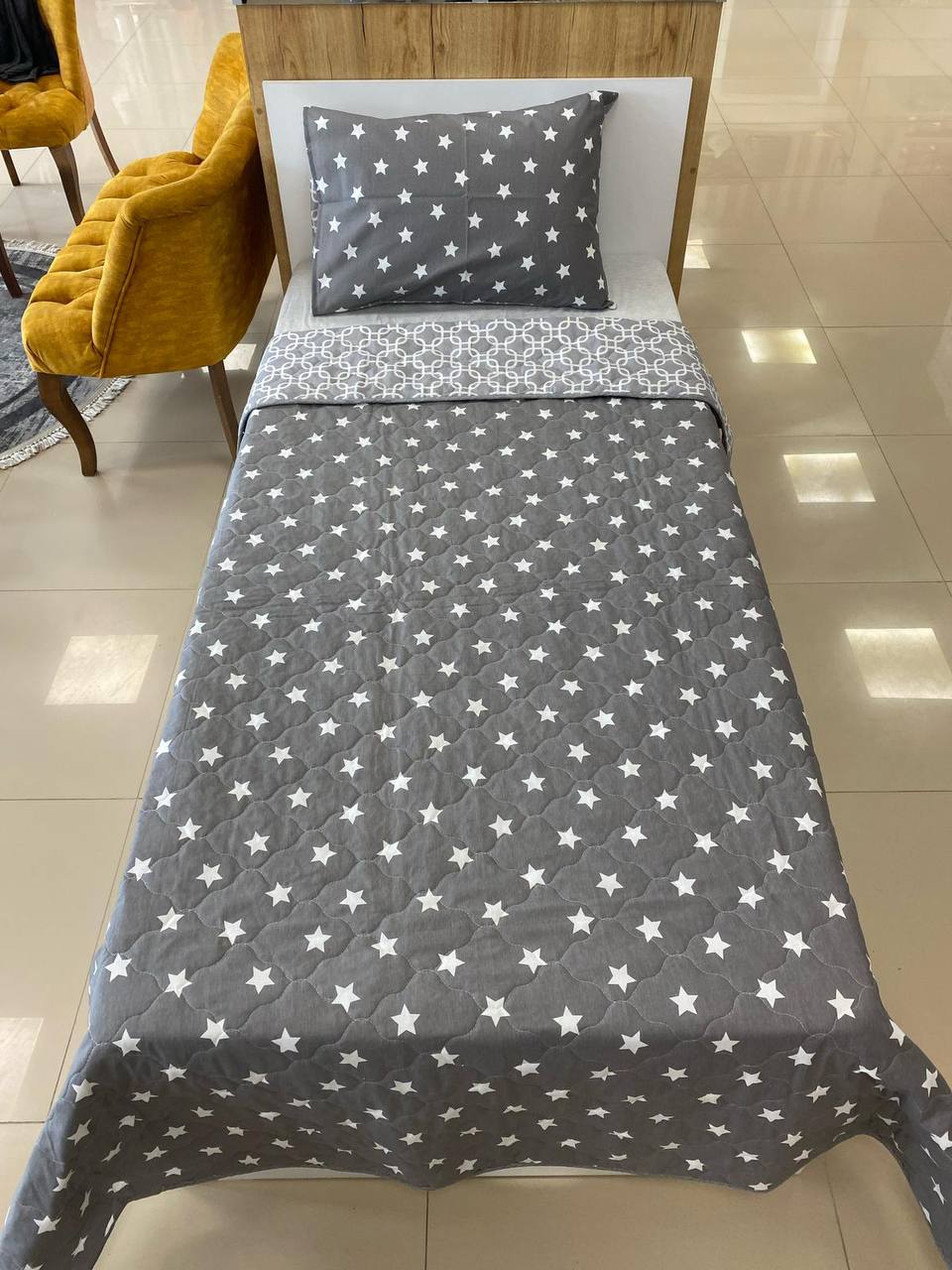 Tek Kişilik Kapitone Yatak Örtüsü Takımı - GRİ ZİNCİR