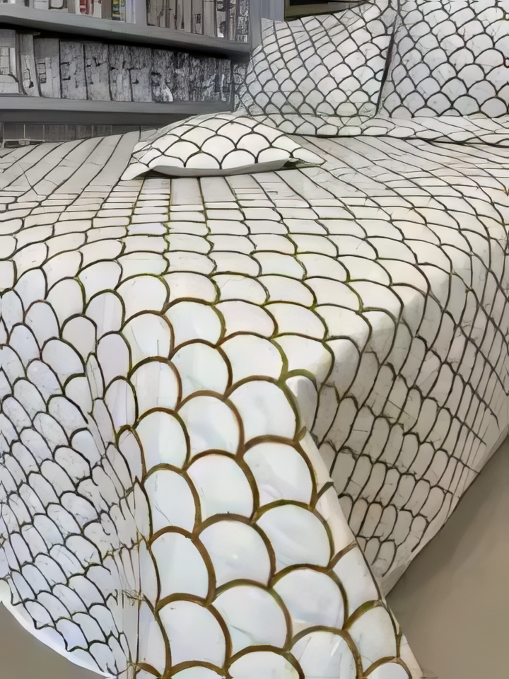 Battal Boy Şönil İşlemeli Lüks Yatak Örtüsü Takımı - KREM